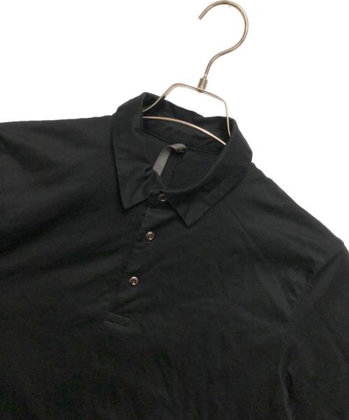KAZUYUKI KUMAGAI ATTACHMENT（カズユキクマガイ アタッチメント）KAZUYUKI KUMAGAI ATTACHMENT (カズユキクマガイ アタッチメント) Co/Peモクロディーポロシャツ ブラック サイズ:1の古着・服飾アイテム