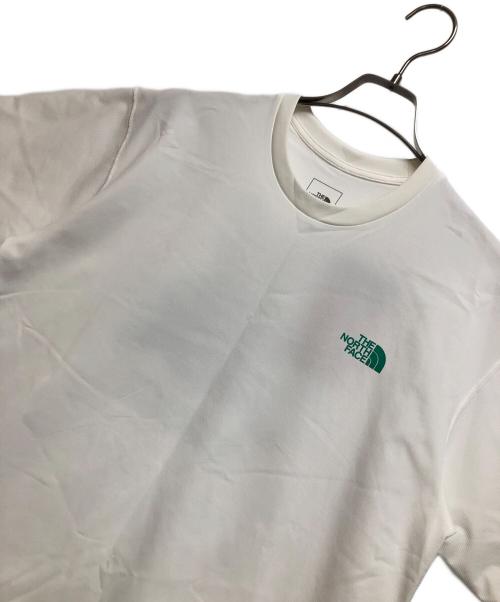 THE NORTH FACE（ザ ノース フェイス）THE NORTH FACE (ザ ノース フェイス) Free Run ES Graphic Crew（ショートスリーブフリーラン ES グラフィッククルー） ホワイト サイズ:Mの古着・服飾アイテム