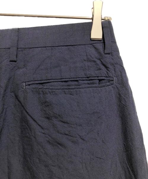 COMOLI（コモリ）COMOLI (コモリ) リネン混2タックパンツ ネイビー サイズ:1の古着・服飾アイテム