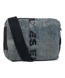 DIESEL（ディーゼル）の古着「ボディバッグ」｜スカイブルー×ブラック