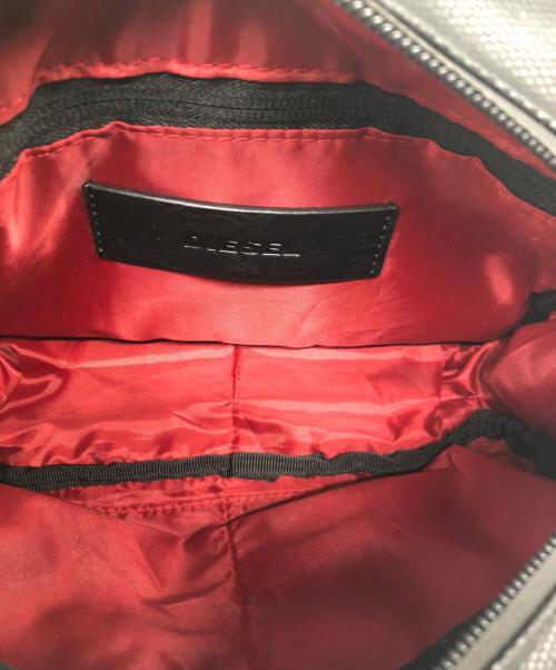 DIESEL（ディーゼル）DIESEL (ディーゼル) ボディバッグ スカイブルー×ブラックの古着・服飾アイテム