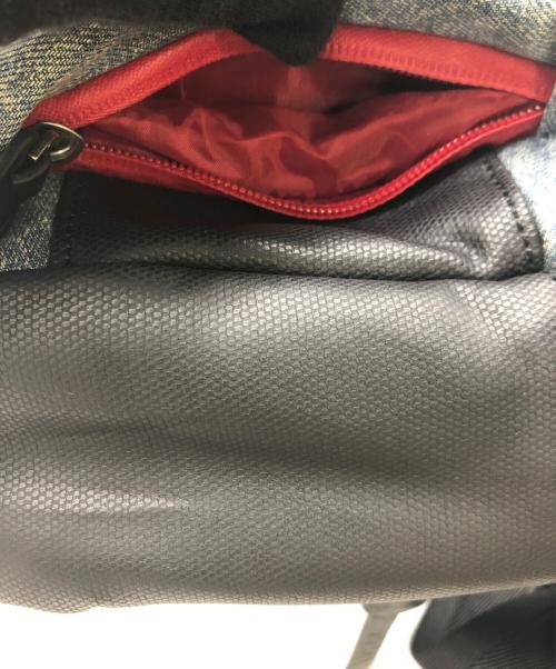 DIESEL（ディーゼル）DIESEL (ディーゼル) ボディバッグ スカイブルー×ブラックの古着・服飾アイテム