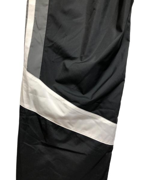 adidas（アディダス）adidas (アディダス) マストハブ ルーズフィット メッシュ裏地付き フルレングス オープンヘム ウインドパンツ ブラック サイズ:XLの古着・服飾アイテム