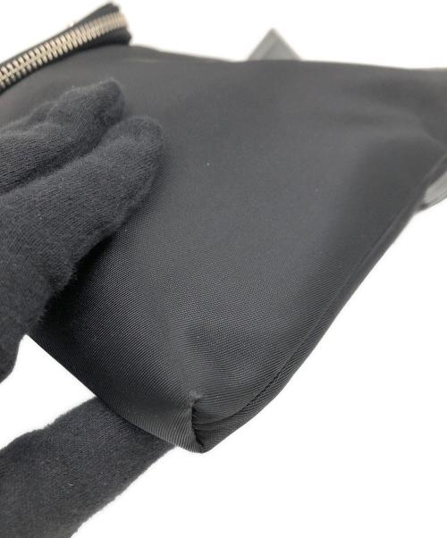 UN3D.（アンスリード）UN3D. (アンスリード) マルチボディバッグ ブラック×グリーンの古着・服飾アイテム