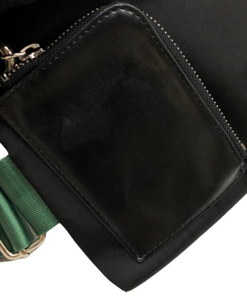 UN3D.（アンスリード）UN3D. (アンスリード) マルチボディバッグ ブラック×グリーンの古着・服飾アイテム