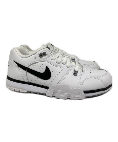 NIKE（ナイキ）NIKE (ナイキ) CROSS TRAINER LOW ホワイト×ブラック サイズ:SIZE 27.5cmの古着・服飾アイテム