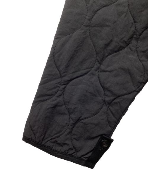 DELUXE（デラックス）Deluxe (デラックス) キルティングジャケット ブラック サイズ:SIZE Mの古着・服飾アイテム