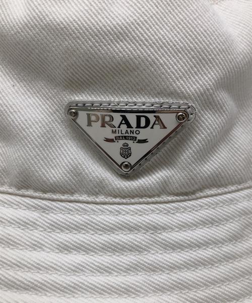 PRADA（プラダ）PRADA (プラダ) バケットハット ホワイト サイズ:XLの古着・服飾アイテム