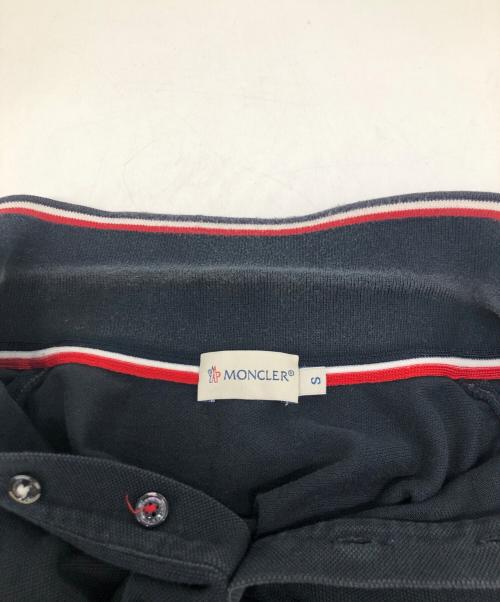 MONCLER（モンクレール）MONCLER (モンクレール) ポロシャツ ブラック サイズ:Sの古着・服飾アイテム