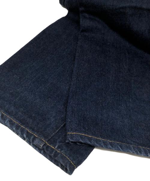 YAECA（ヤエカ）YAECA (ヤエカ) ワイドテーパードデニムパンツ ネイビー サイズ:Ｗ31の古着・服飾アイテム