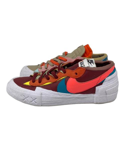 KAWS（カウズ）KAWS (カウズ) sacai (サカイ) NIKE (ナイキ) Blazer Low マルチカラー サイズ:SIZE 28cmの古着・服飾アイテム