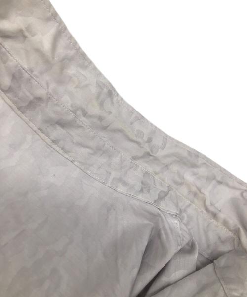 motoki tanaka（モトキタナカ）motoki tanaka (モトキタナカ) 半袖シャツ ホワイト サイズ:不明の古着・服飾アイテム