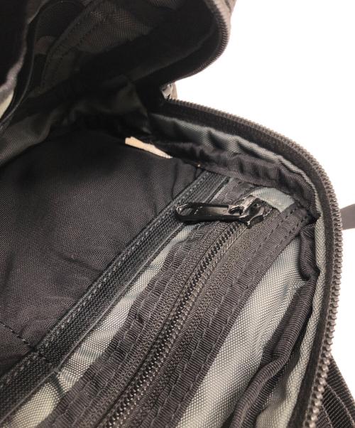 BRIEFING（ブリーフィング）BRIEFING (ブリーフィング) ショルダーバッグ ブラックの古着・服飾アイテム