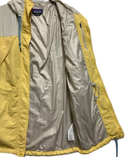 Patagonia（パタゴニア）Patagonia (パタゴニア) ウィメンズ・スカイフォレスト・パーカ ベージュ×イエロー サイズ:XSの古着・服飾アイテム