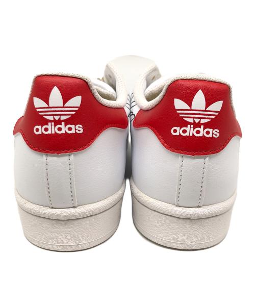 adidas（アディダス）adidas (アディダス) DISNEY (ディズニー) SUPERSTAR ホワイト×レッド サイズ:US 6の古着・服飾アイテム