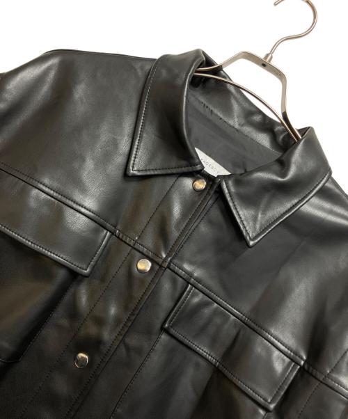 PAGEBOY（ページボーイ）PAGEBOY (ページボーイ) エコレザーカスタムロングブルゾン ブラック サイズ:FREEの古着・服飾アイテム