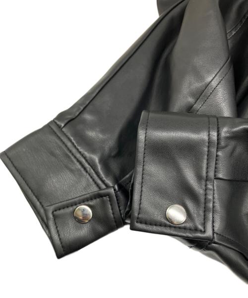 PAGEBOY（ページボーイ）PAGEBOY (ページボーイ) エコレザーカスタムロングブルゾン ブラック サイズ:FREEの古着・服飾アイテム