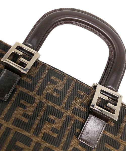FENDI（フェンディ）FENDI (フェンディ) ズッカ柄ハンドバッグ ブラウンの古着・服飾アイテム