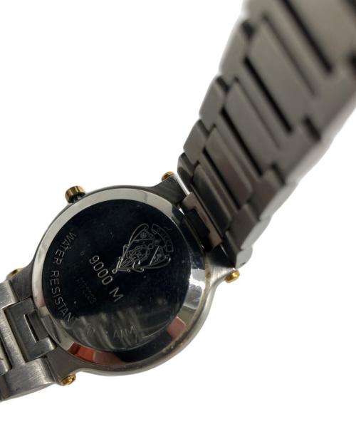 GUCCI（グッチ）GUCCI (グッチ) 腕時計 ホワイトの古着・服飾アイテム