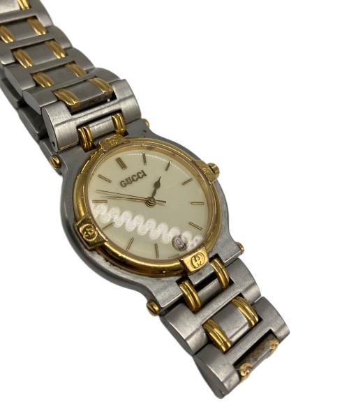 GUCCI（グッチ）GUCCI (グッチ) 腕時計 ホワイトの古着・服飾アイテム