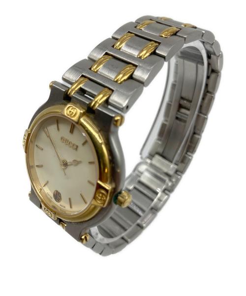 GUCCI（グッチ）GUCCI (グッチ) 腕時計 ホワイトの古着・服飾アイテム