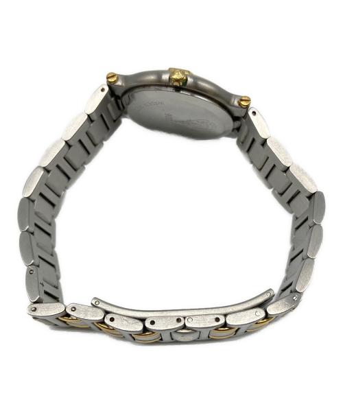 GUCCI（グッチ）GUCCI (グッチ) 腕時計 ホワイトの古着・服飾アイテム