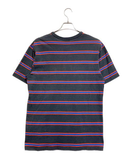 UNDEFEATED（アンディフィーテッド）UNDEFEATED (アンディフィーテッド) 半袖カットソー ブラック×ブルー サイズ:Ｍの古着・服飾アイテム