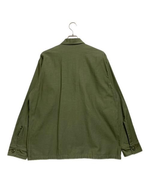 US ARMY（ユーエスアーミー）US ARMY (ユーエスアーミー) COTTON SATEEN SHIRT グリーン サイズ:16 1/2の古着・服飾アイテム