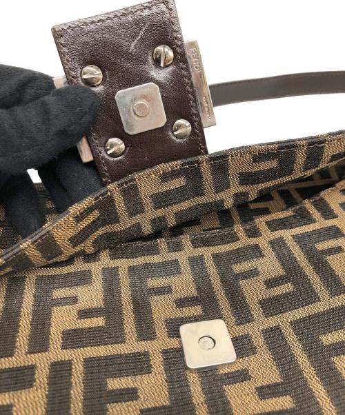 FENDI（フェンディ）FENDI (フェンディ) ハンドバッグ ブラウンの古着・服飾アイテム