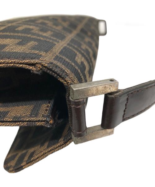 FENDI（フェンディ）FENDI (フェンディ) ハンドバッグ ブラウンの古着・服飾アイテム