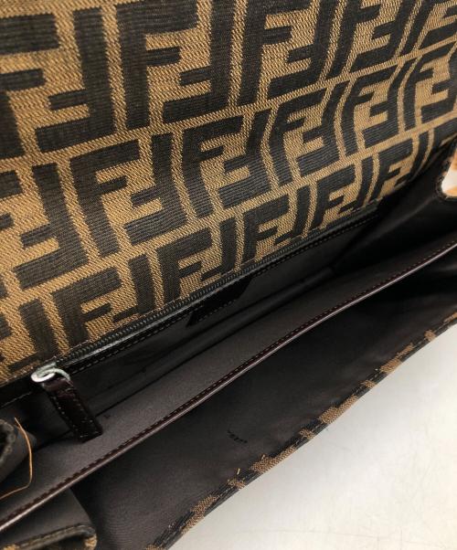 FENDI（フェンディ）FENDI (フェンディ) ハンドバッグ ブラウンの古着・服飾アイテム