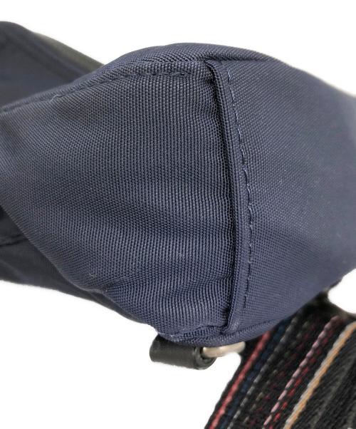 PAUL SMITH（ポールスミス）Paul Smith (ポールスミス) ボディバッグ ネイビー×ブラックの古着・服飾アイテム