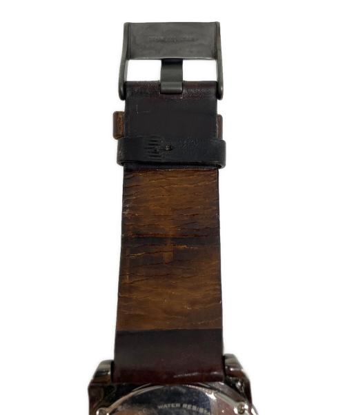 DIESEL（ディーゼル）DIESEL (ディーゼル) 腕時計 シルバーの古着・服飾アイテム