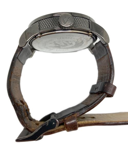 DIESEL（ディーゼル）DIESEL (ディーゼル) 腕時計 シルバーの古着・服飾アイテム