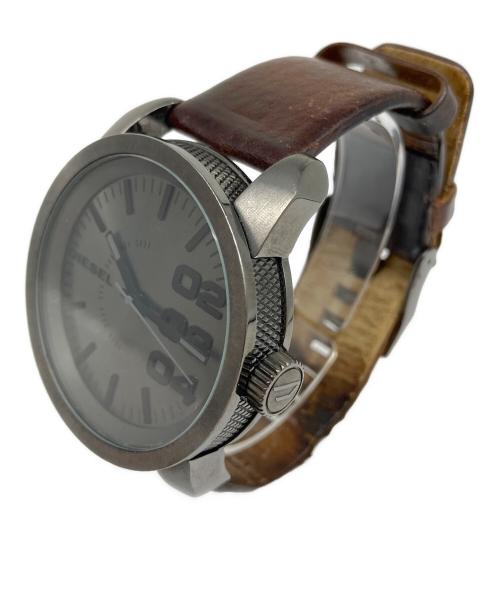 DIESEL（ディーゼル）DIESEL (ディーゼル) 腕時計 シルバーの古着・服飾アイテム