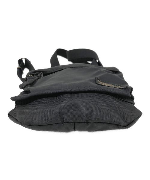PORTER（ポーター）PORTER (ポーター) ショルダーポーチ ブラックの古着・服飾アイテム