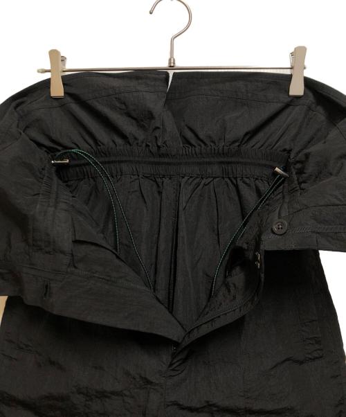 UN3D.（アンスリード）UN3D. (アンスリード) ウエストフォールドパンツ ブラック サイズ:36の古着・服飾アイテム