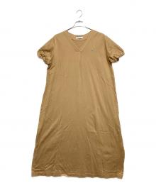 LACOSTE（ラコステ）の古着「ギャザースリーブ ワンピース」｜ベージュ