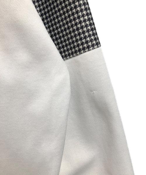 FENDI（フェンディ）FENDI (フェンディ) プルオーバーパーカー ホワイト×ブラック サイズ:Sの古着・服飾アイテム