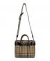 BURBERRY (バーバリー) ヴィンテージチェック トリプルスタッズ ベルトバッグ ベージュ×ブラック：60000円