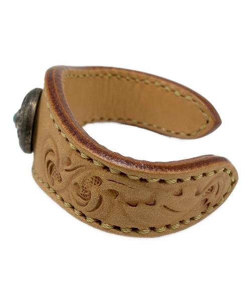 不明（フメイ）不明 (フメイ) レザーブレスレット ナチュラルの古着・服飾アイテム