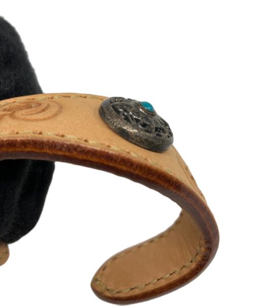 不明（フメイ）不明 (フメイ) レザーブレスレット ナチュラルの古着・服飾アイテム