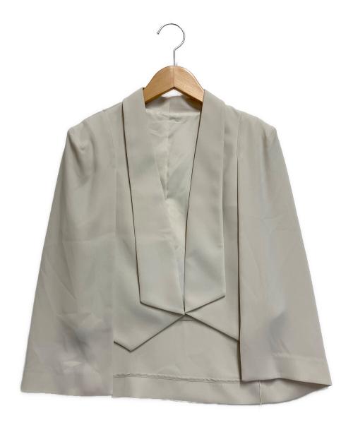 resil（レジル）resil (レジル) ケープデザインショートジャケット ベージュ サイズ:9号の古着・服飾アイテム