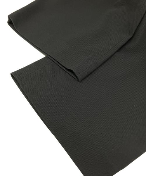 MARKAWARE（マーカウェア）MARKAWARE (マーカウェア) CLASSIC FIT TROUSERS ORGANIC COTTON SURVIVAL CLOTH ブラック サイズ:3の古着・服飾アイテム