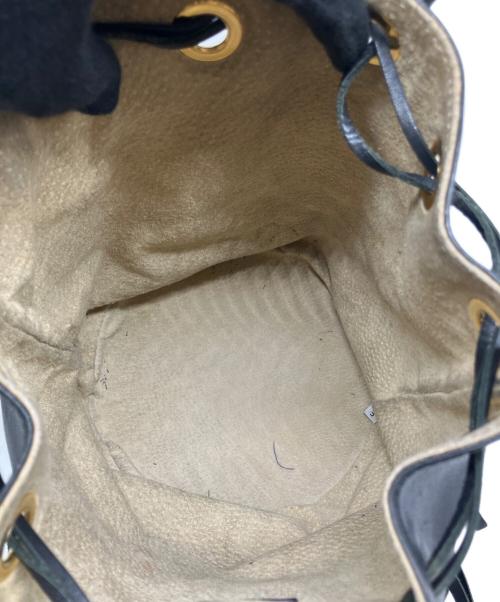 J&M DAVIDSON（ジェイ＆エム デヴィッドソン）J&M DAVIDSON (ジェイ＆エム デヴィッドソン) フリンジショルダーバッグ ブラックの古着・服飾アイテム