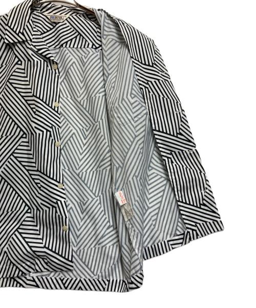 FIVE BROTHER（ファイブブラザー）FIVE BROTHER (ファイブブラザー) 半袖シャツ ホワイト×ブラック サイズ:Lの古着・服飾アイテム