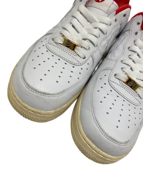 NIKE（ナイキ）NIKE (ナイキ) KITH (キス) Air Force 1 Low（エアフォース1 ロー） ホワイト×レッド サイズ:US 8.5の古着・服飾アイテム