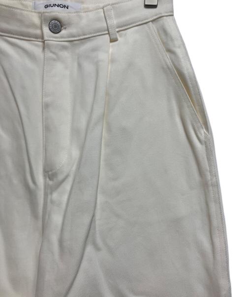 GIUNON（ジウノン）GIUNON (ジウノン) ワイドパンツ アイボリー サイズ:SIZE 1の古着・服飾アイテム