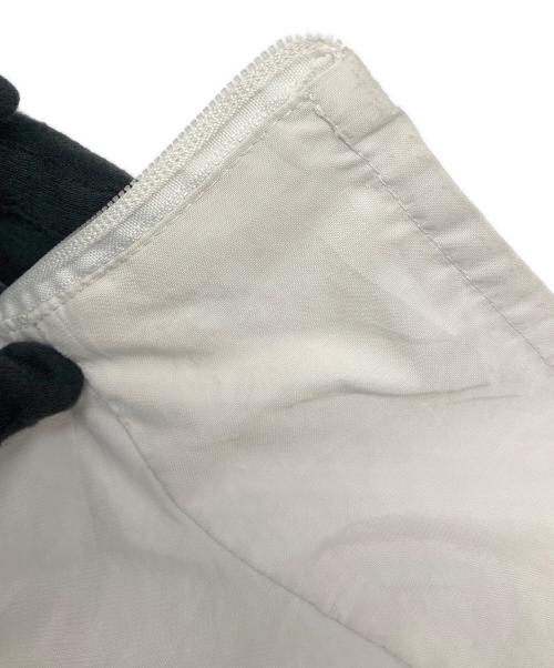 adidas（アディダス）adidas (アディダス) ウインドブレーカー ホワイト×ブラック サイズ:XXLの古着・服飾アイテム