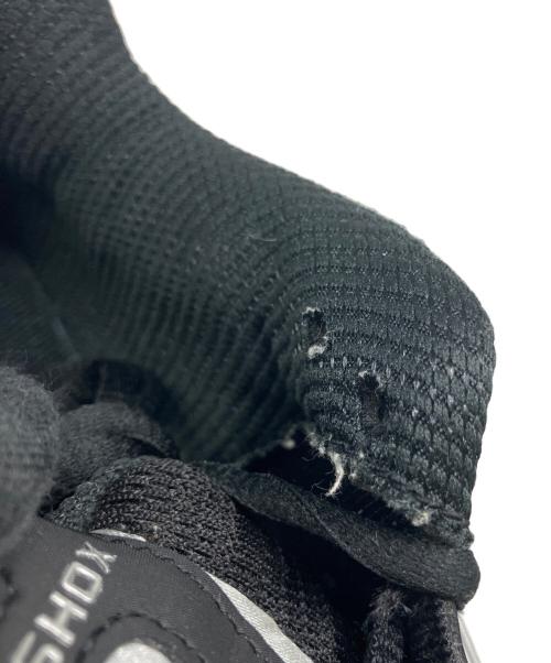 NIKE（ナイキ）NIKE (ナイキ) SHOX R4（ショックス R4） シルバー×ブラック サイズ:US 9の古着・服飾アイテム